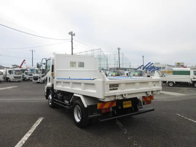 いすゞ フォワード 2PG-FRR90S1(2WD)の写真11