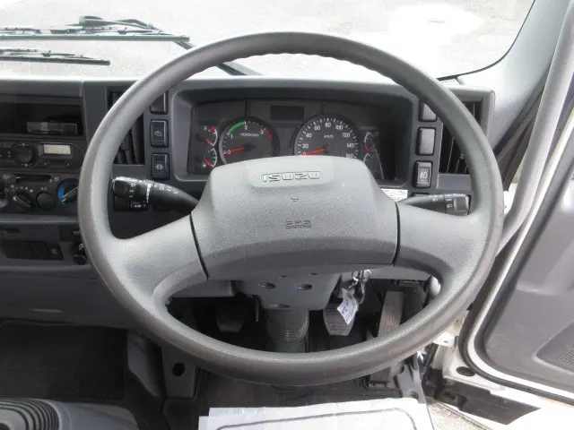 いすゞ フォワード 2PG-FRR90S1(2WD)の写真23