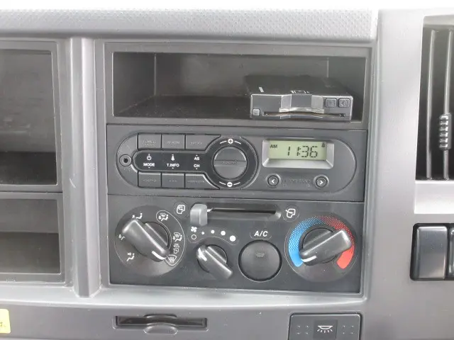 いすゞ フォワード 2PG-FRR90S1(2WD)の写真26