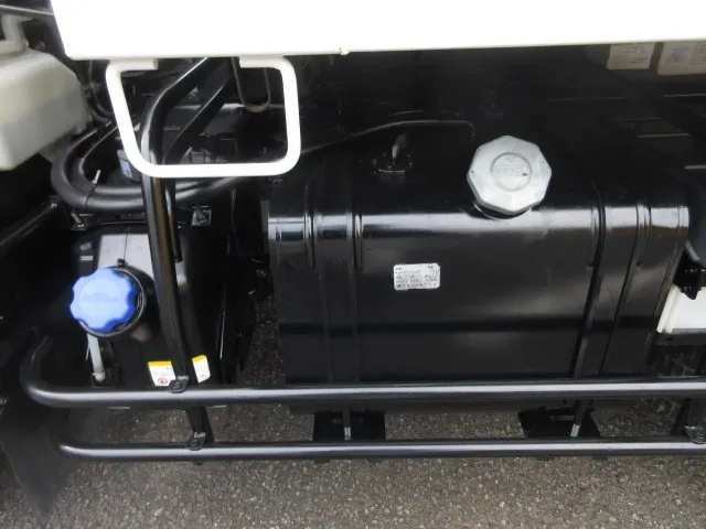 いすゞ フォワード 2PG-FRR90S1(2WD)の写真41