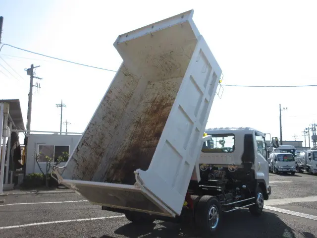 いすゞ フォワード 2RG-FRR90S1(2WD)の写真16