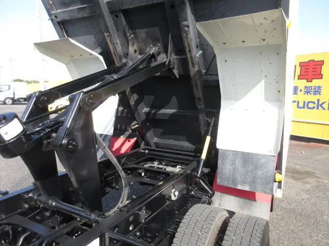 いすゞ フォワード 2RG-FRR90S1(2WD)の写真23