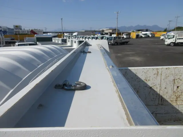 いすゞ フォワード 2RG-FRR90S1(2WD)の写真50