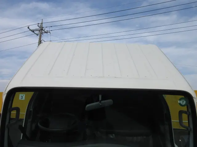 いすゞ エルフ 2RG-NKR88AN(2WD)の写真22