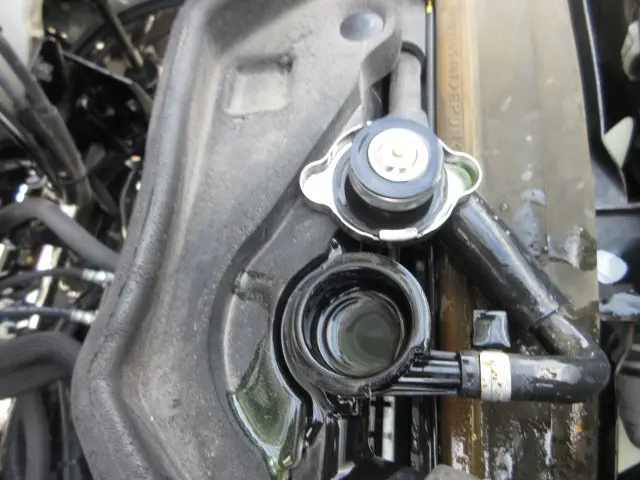 いすゞ エルフ 2RG-NKR88AN(2WD)の写真33