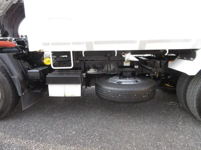 いすゞ エルフ 2RG-NKR88AN(2WD)の写真41