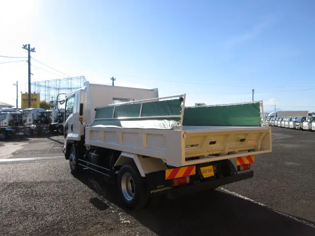 いすゞ フォワード 2RG-FRR90S2(2WD)の写真3