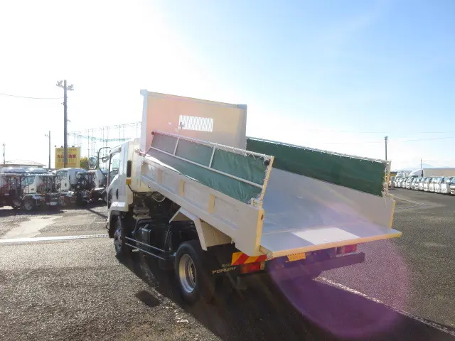 いすゞ フォワード 2RG-FRR90S2(2WD)の写真10