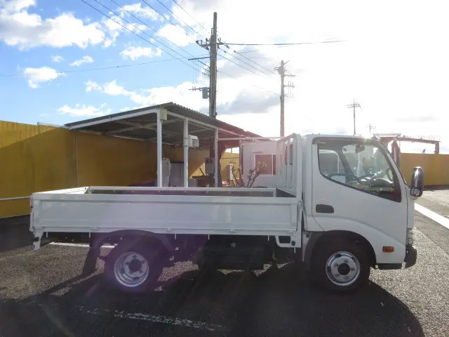 日野 デュトロ TPG-XZU605M(2WD)の写真6