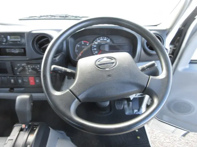 日野 デュトロ TPG-XZU605M(2WD)の写真14