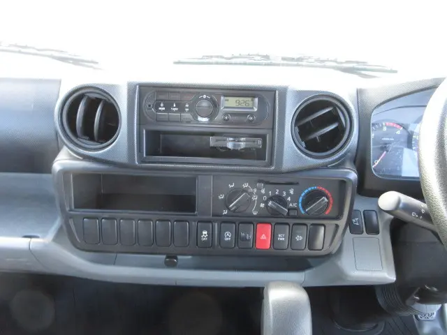 日野 デュトロ TPG-XZU605M(2WD)の写真15
