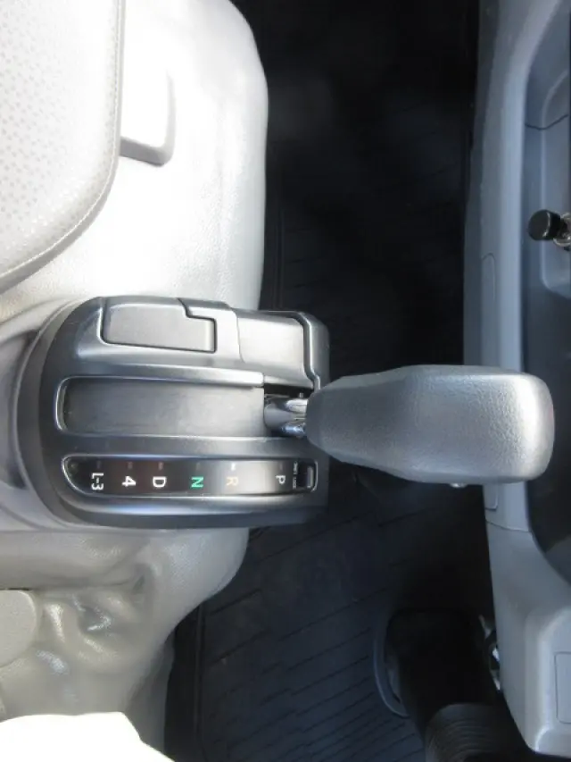 日野 デュトロ TPG-XZU605M(2WD)の写真16