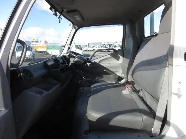 日野 デュトロ TPG-XZU605M(2WD)の写真23