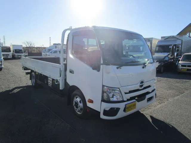 日野 デュトロ 2WG-XZU713M(2WD)の写真2