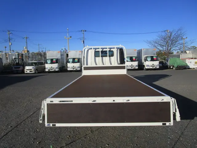 日野 デュトロ 2WG-XZU713M(2WD)の写真8