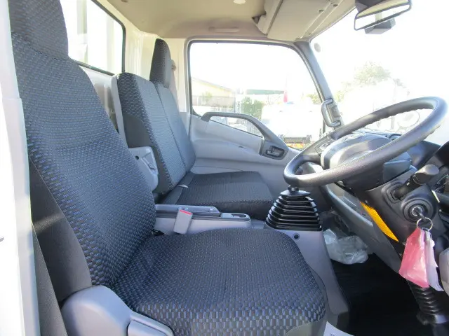 日野 デュトロ 2WG-XZU713M(2WD)の写真10