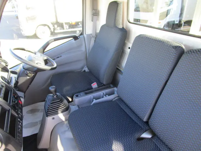 日野 デュトロ 2WG-XZU713M(2WD)の写真19