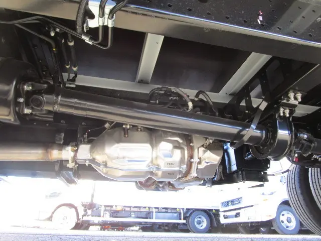 日野 デュトロ 2WG-XZU713M(2WD)の写真32