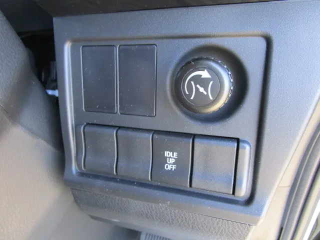 日野 レンジャー 2KG-FE2ACG(2WD)の写真15