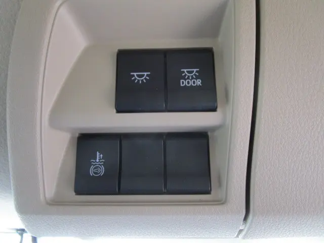 日野 レンジャー 2KG-FE2ACG(2WD)の写真21