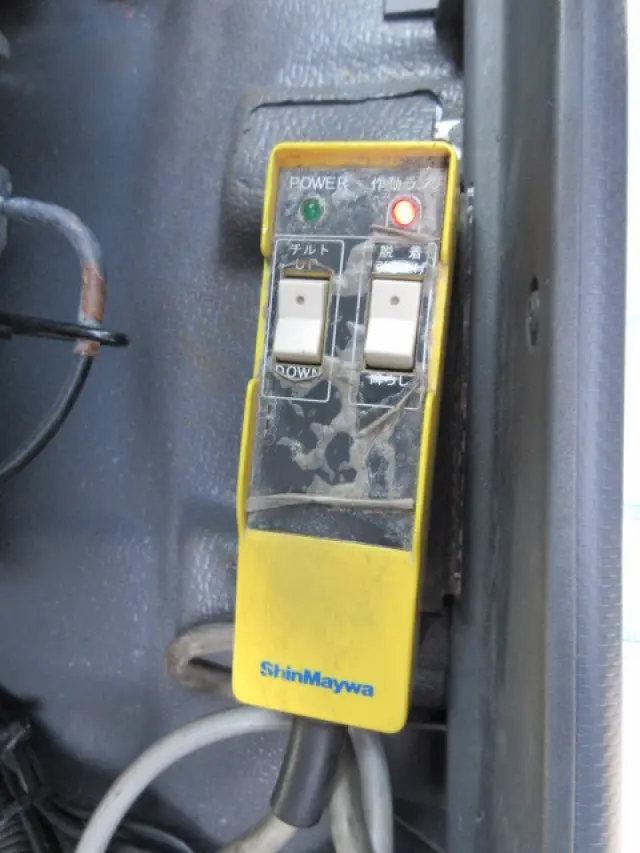 いすゞ フォワード 2RG-FRR90S2(2WD)の写真29