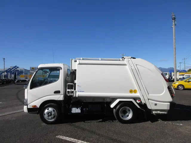 日野 デュトロ 2KG-XZU605X(2WD)の写真5