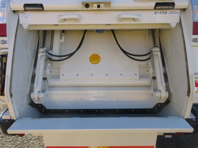 日野 デュトロ 2KG-XZU605X(2WD)の写真11