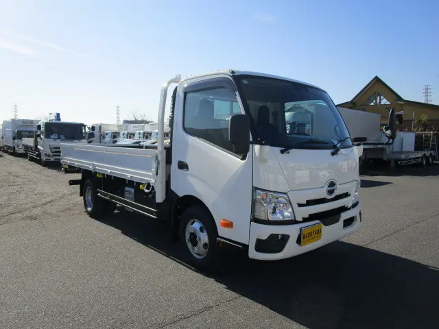 日野 デュトロ 2WG-XZU713M(2WD)の写真2