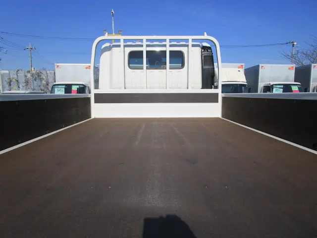 日野 デュトロ 2WG-XZU713M(2WD)の写真8