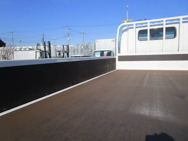 日野 デュトロ 2WG-XZU713M(2WD)の写真10