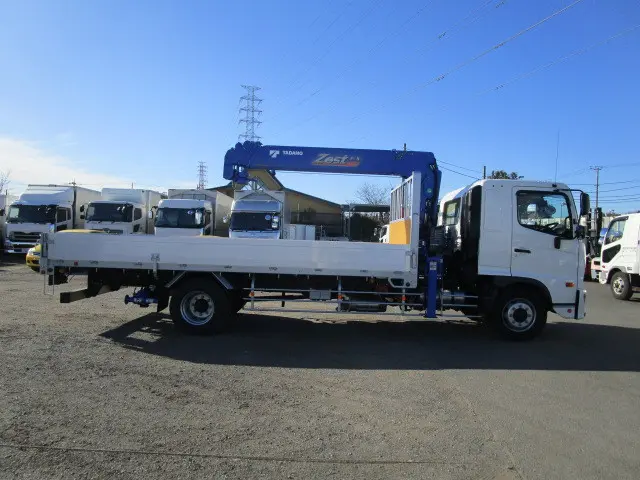 日野 レンジャー 2KG-FE2ACA(2WD)の写真6