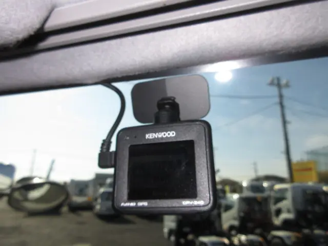 いすゞ フォワード 2RG-FRR90T2(2WD)の写真25