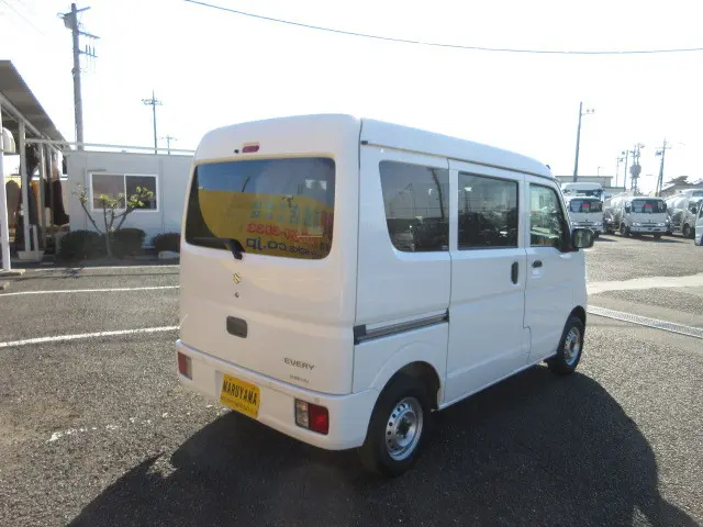 スズキ エブリイ 5BD-DA17V(4WD)の写真4