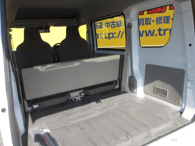 スズキ エブリイ 5BD-DA17V(4WD)の写真38