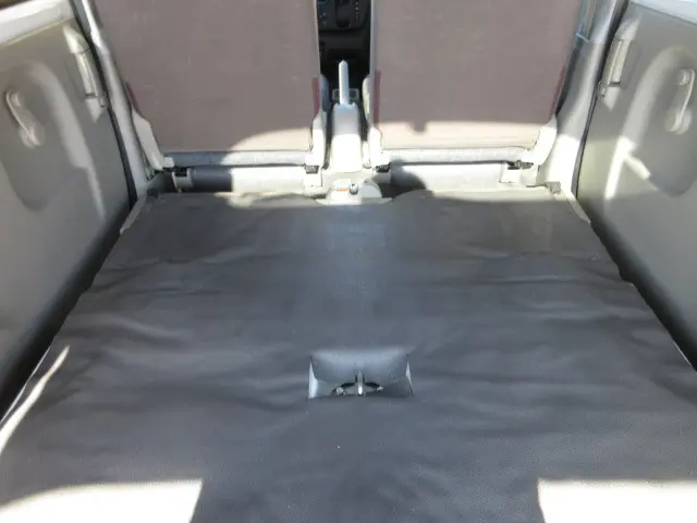 スズキ エブリイ 5BD-DA17V(4WD)の写真40