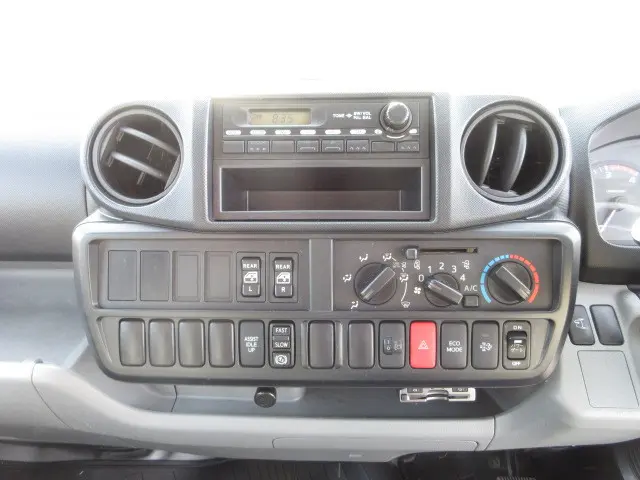 トヨタ ダイナ TKG-XZU655(2WD)の写真20