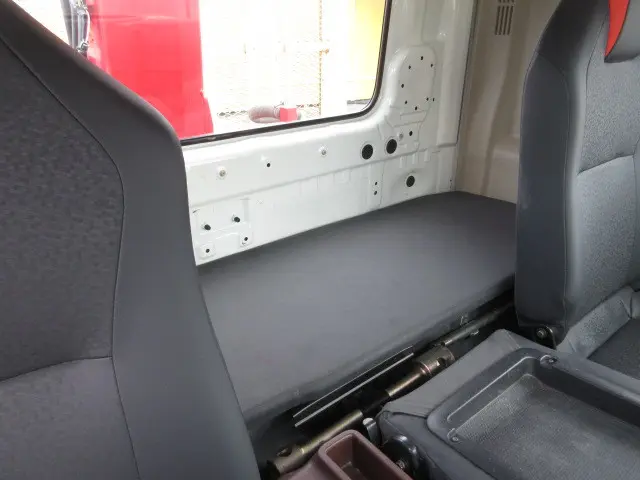 日野 レンジャー 2KG-FD2ABA(2WD)の写真22