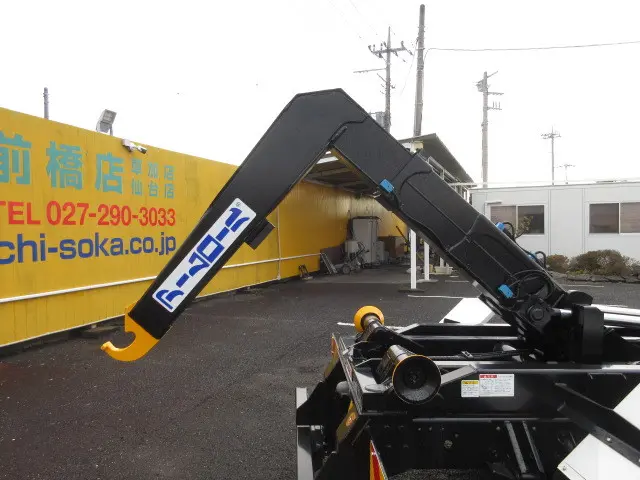 いすゞ フォワード 2RG-FRR90S4(2WD)の写真16