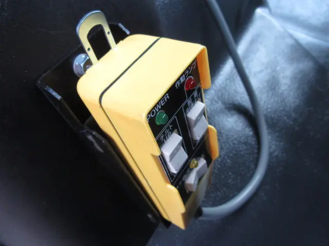 いすゞ フォワード 2RG-FRR90S4(2WD)の写真23