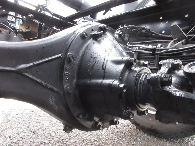 いすゞ フォワード 2RG-FRR90S4(2WD)の写真34