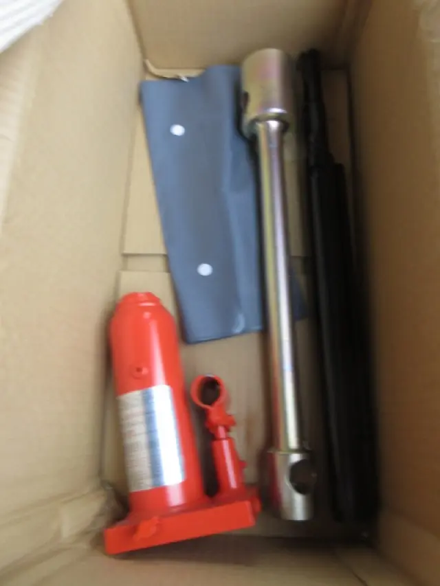 いすゞ フォワード 2RG-FRR90S4(2WD)の写真49