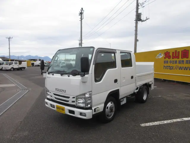 いすゞ エルフ TRG-NJS85A(4WD)の写真1