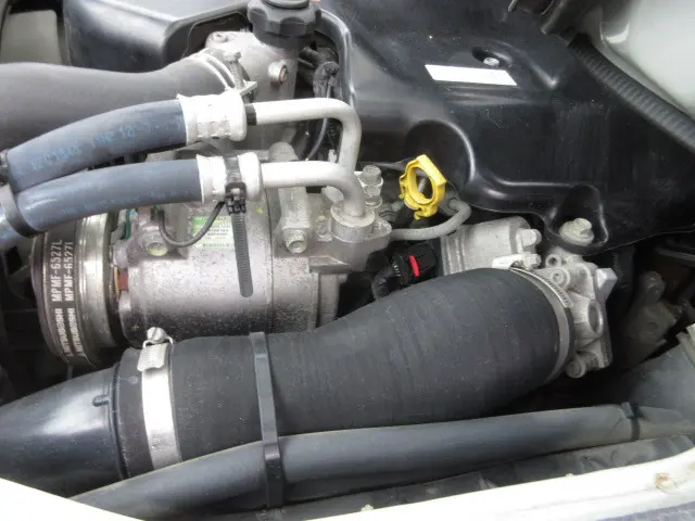 いすゞ エルフ TRG-NJS85A(4WD)の写真29