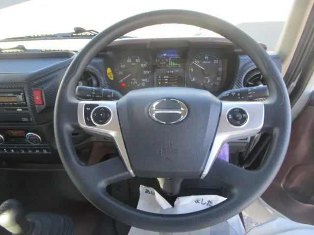日野 レンジャー 2KG-FE2ACG(2WD)の写真12