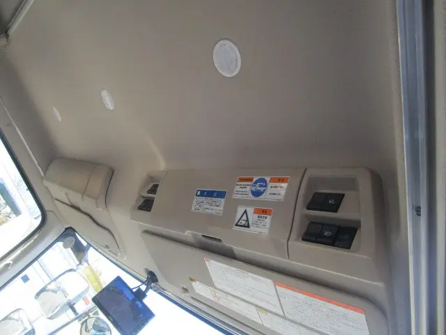 日野 レンジャー 2KG-FE2ACG(2WD)の写真22