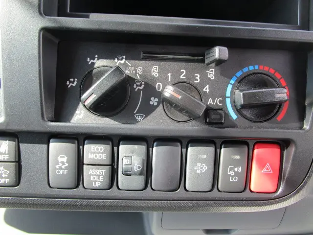 日野 デュトロ 2WG-XZU713N(2WD)の写真19