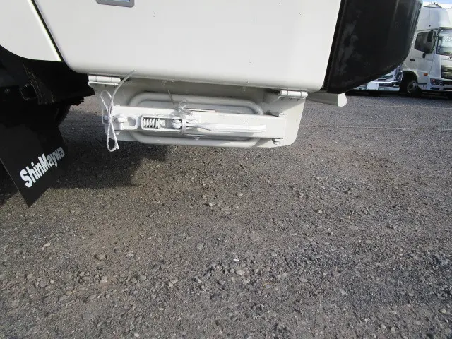 日野 デュトロ 2KG-XZU605X(2WD)の写真32
