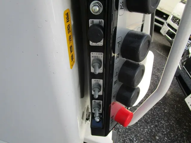 日野 デュトロ 2KG-XZU605X(2WD)の写真49