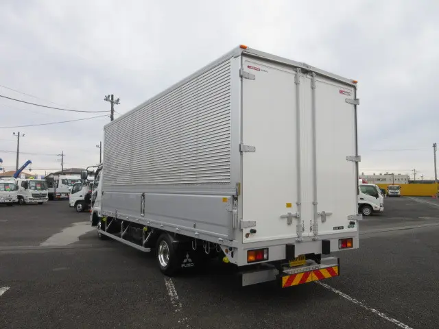 三菱 ファイター 2KG-FK65F(2WD)の写真3