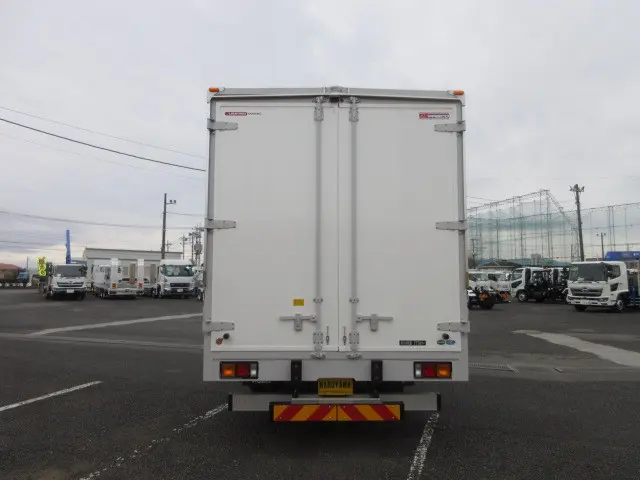 三菱 ファイター 2KG-FK65F(2WD)の写真7